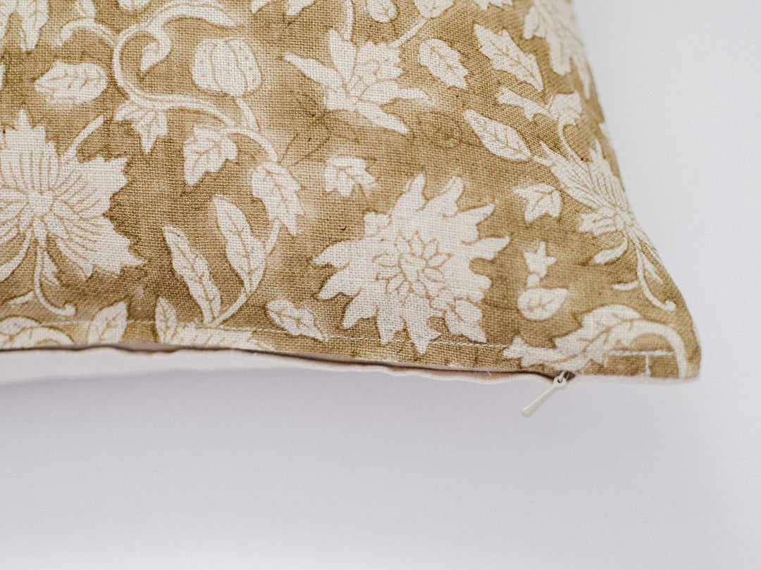 Nia Pillow Cover