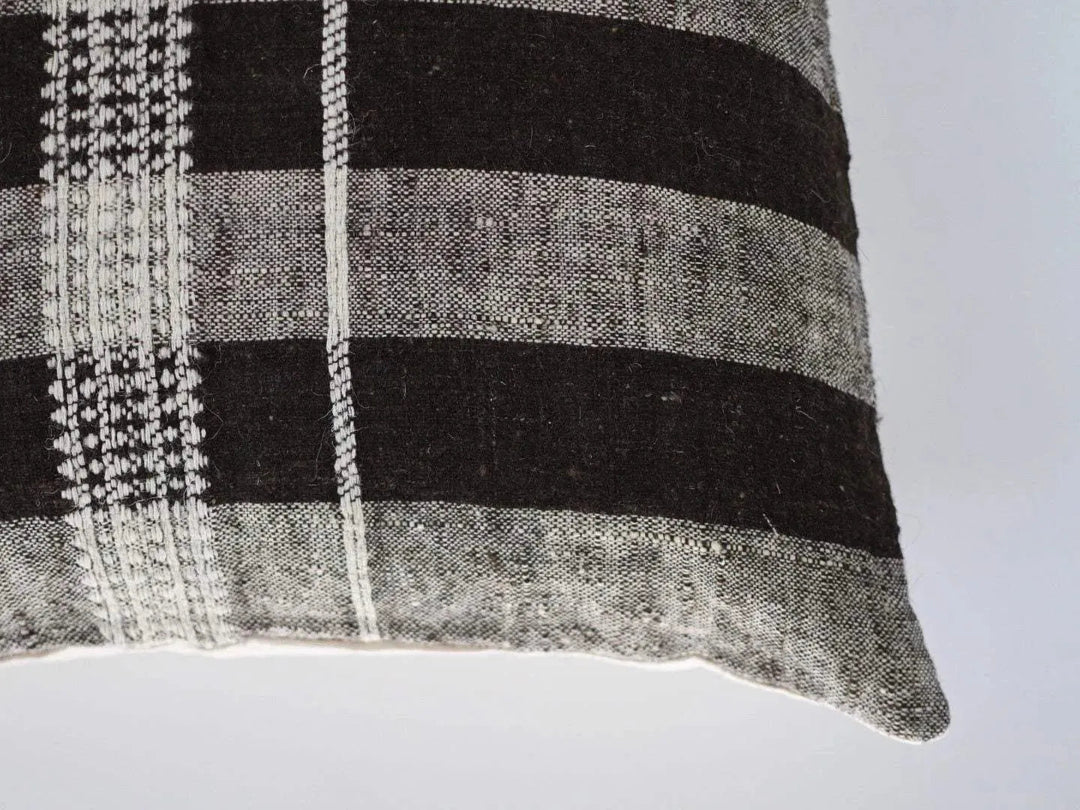 Lena Woven Pillow Cover
