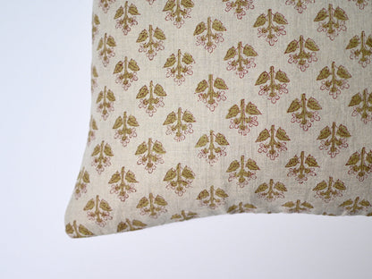 Quinn Pillow Cover