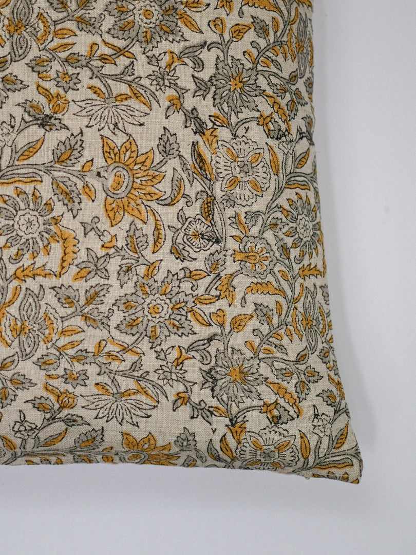Naomi Pillow Cover