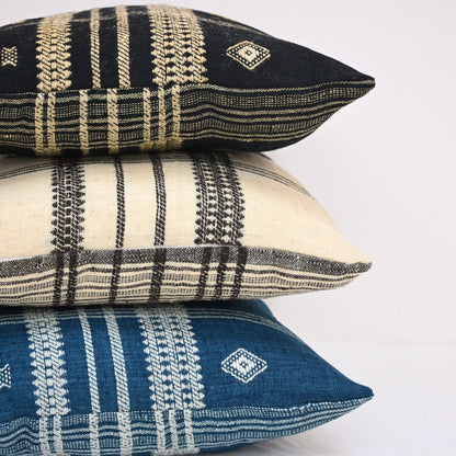 ZACHARY TEXTURED TRIBAL CUSHION