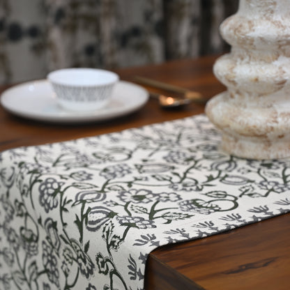 Aroiv Forest Green Cotton Table Runner