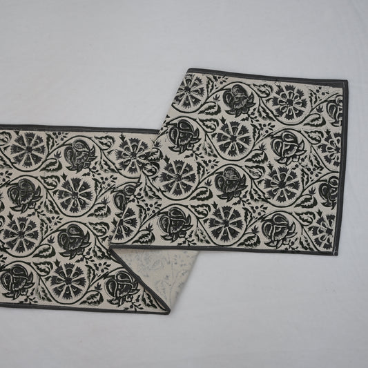 Aroim Oatmeal Cotton Table Runner