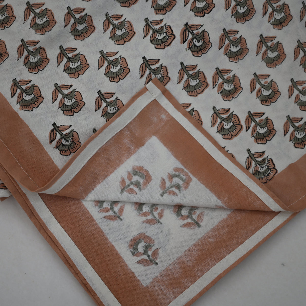 Rotceh  Peach  Cotton Tablecloth - Single Border