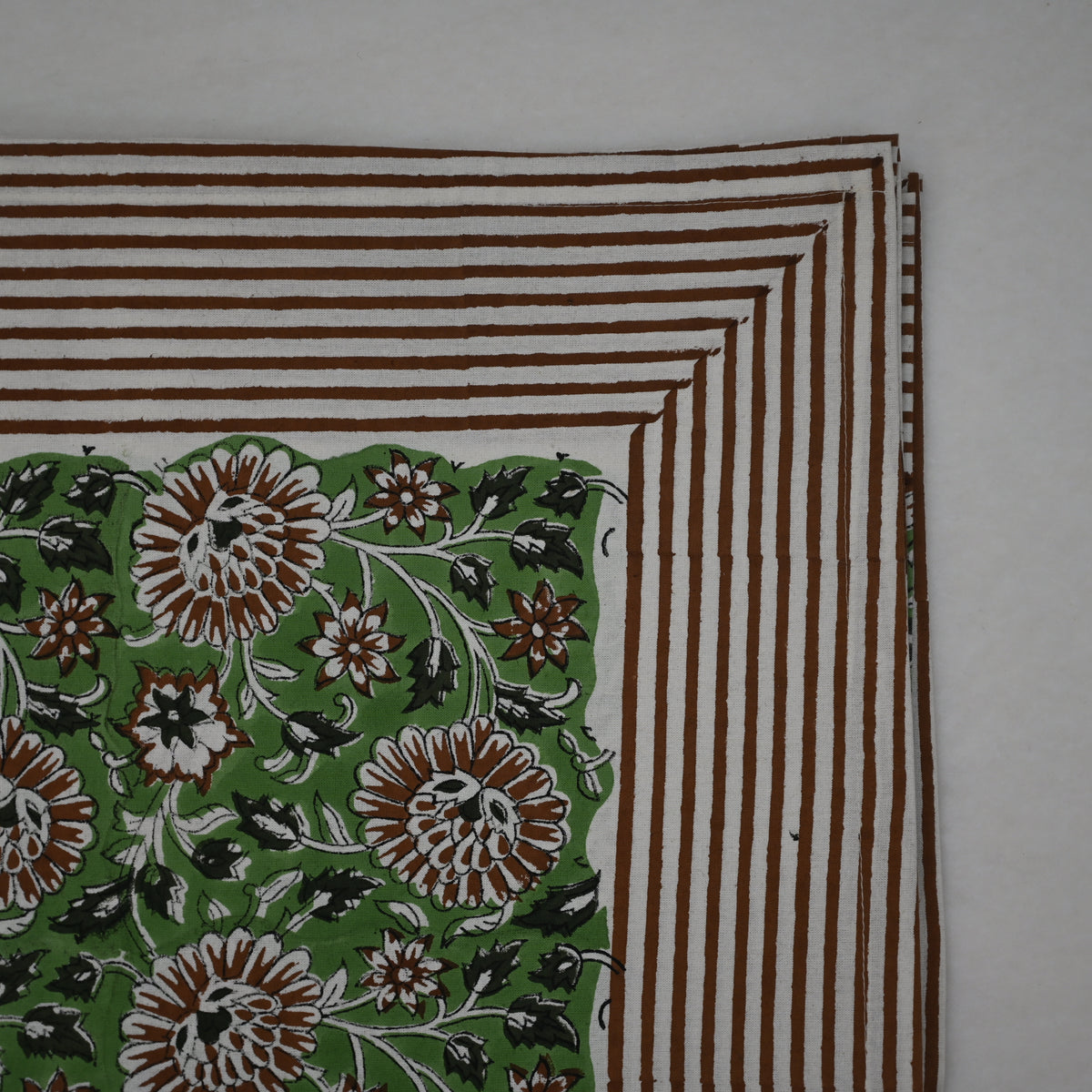 Lillian Floral Green Cotton Tablecloth - Single Border