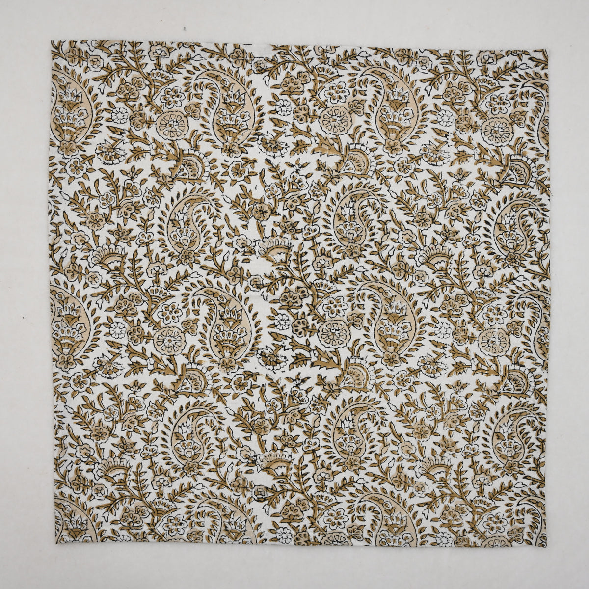 Noah Floral Paisley Dinner Napkin