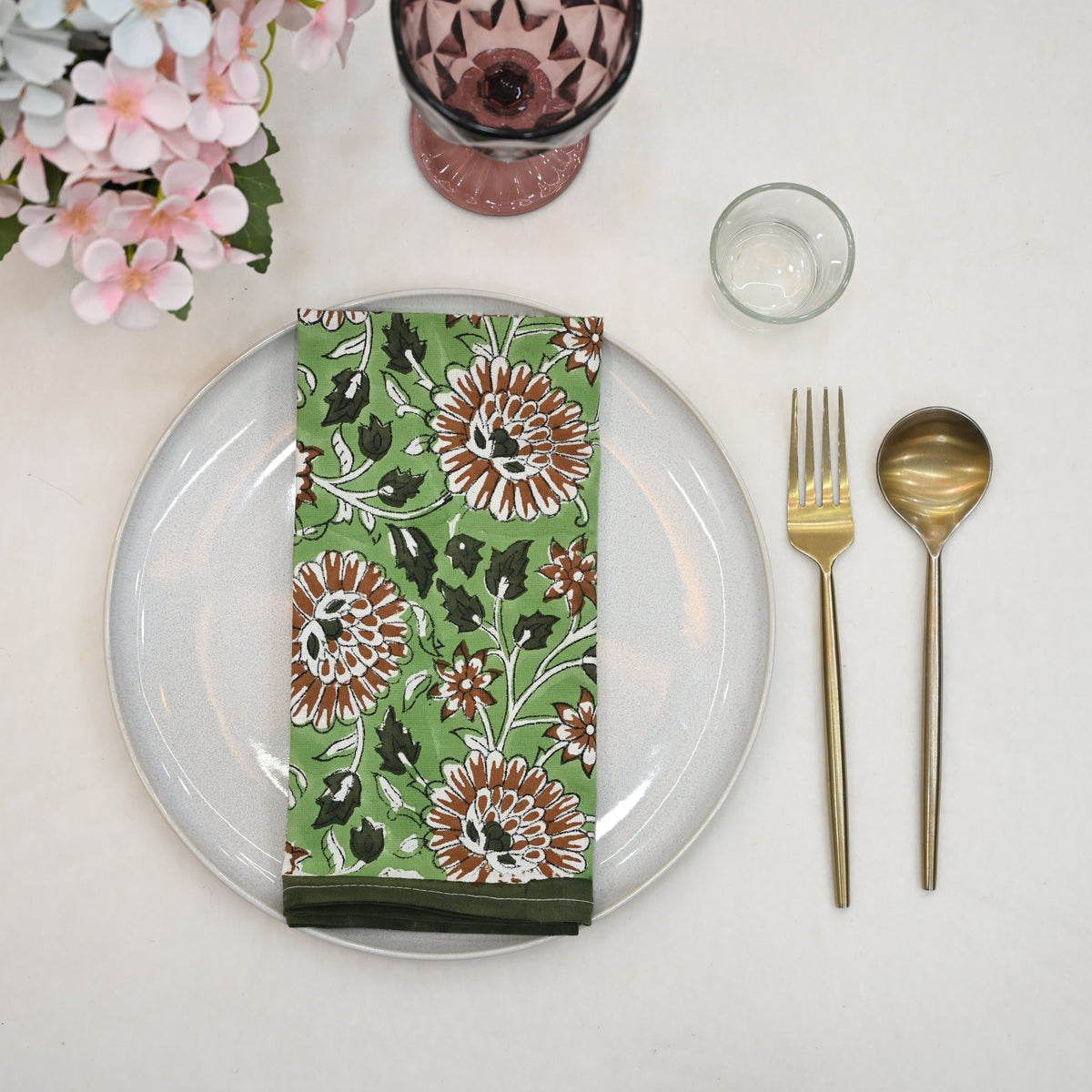 Alan Floral Booti Dinner Napkin