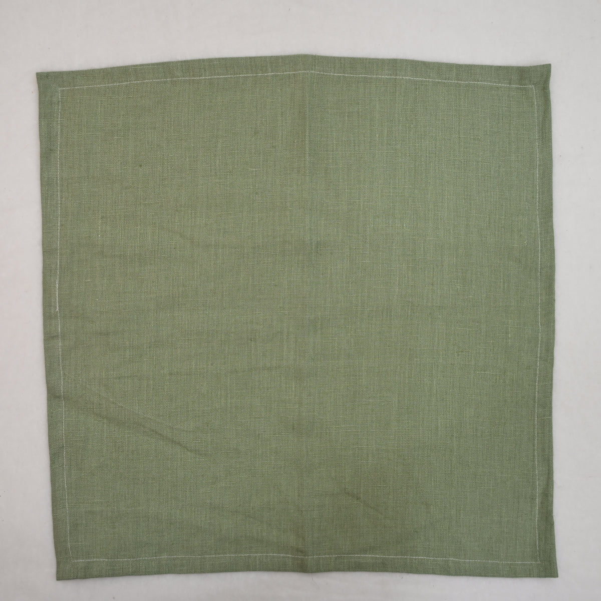 Sawyer Solid Linen Dinner Napkin