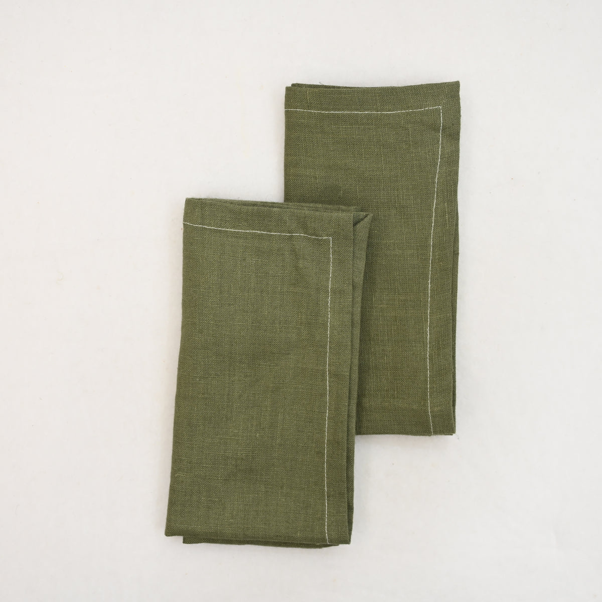 Brody Solid Linen Dinner Napkin