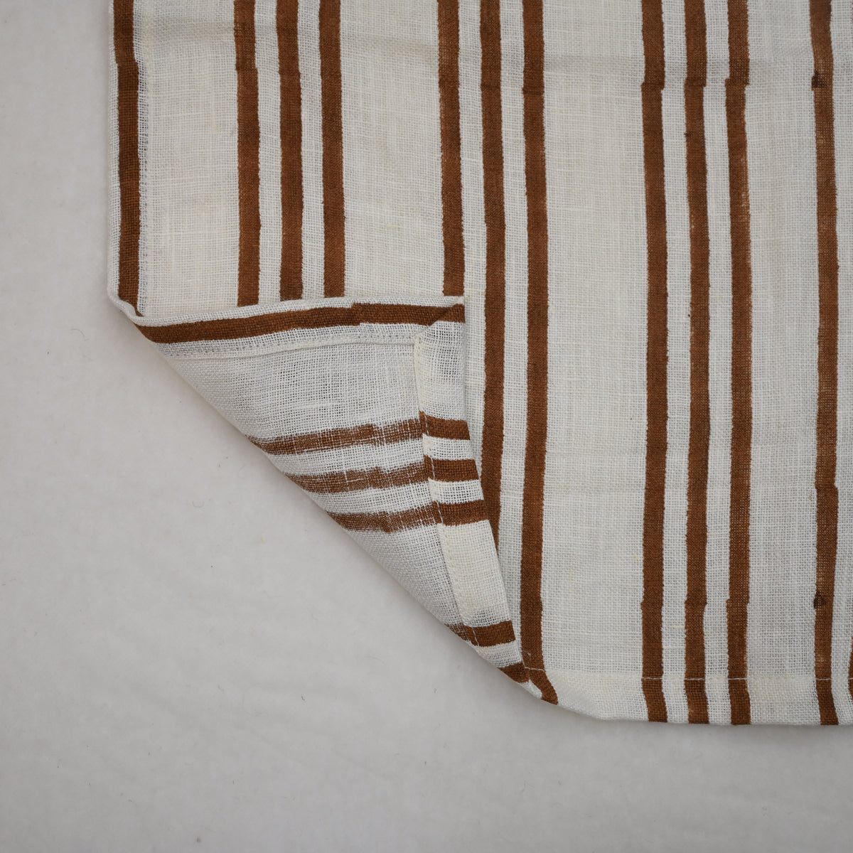 Camden Striped Linen Dinner Napkin