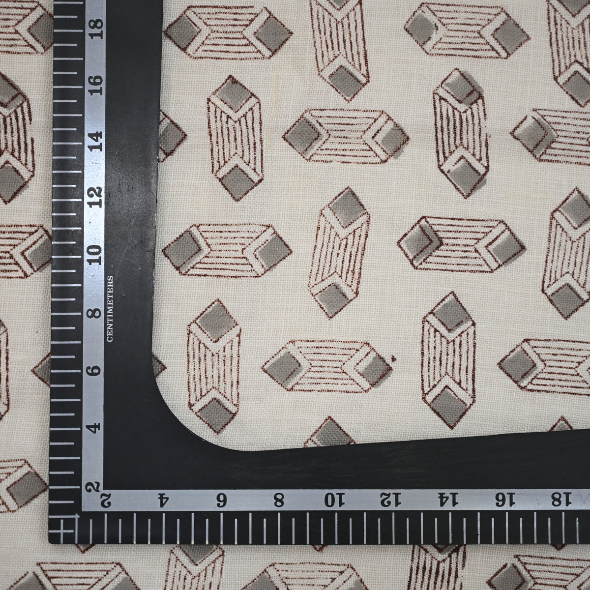 Colton Motif Linen Dinner Napkin