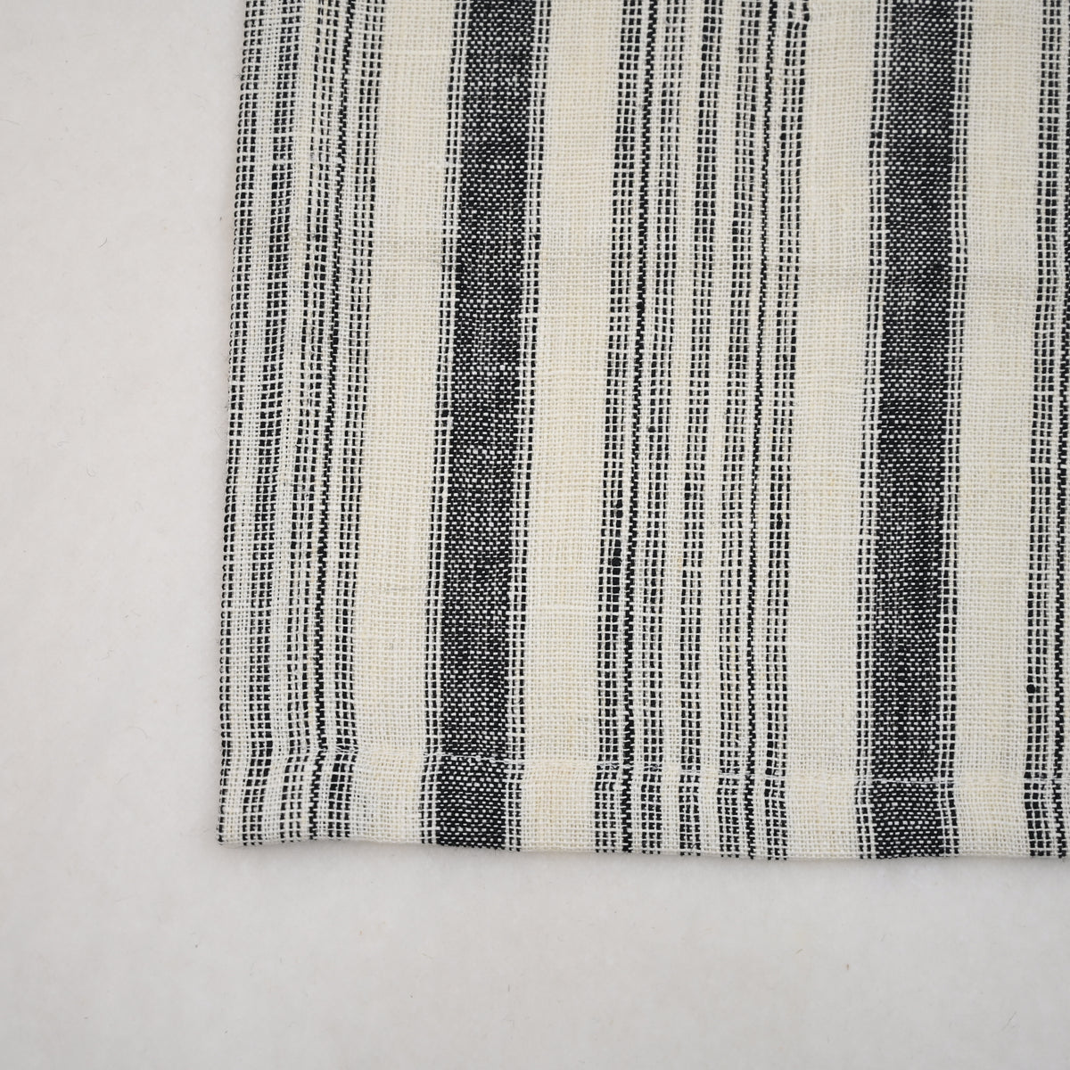 Declan Striped Linen Dinner Napkin