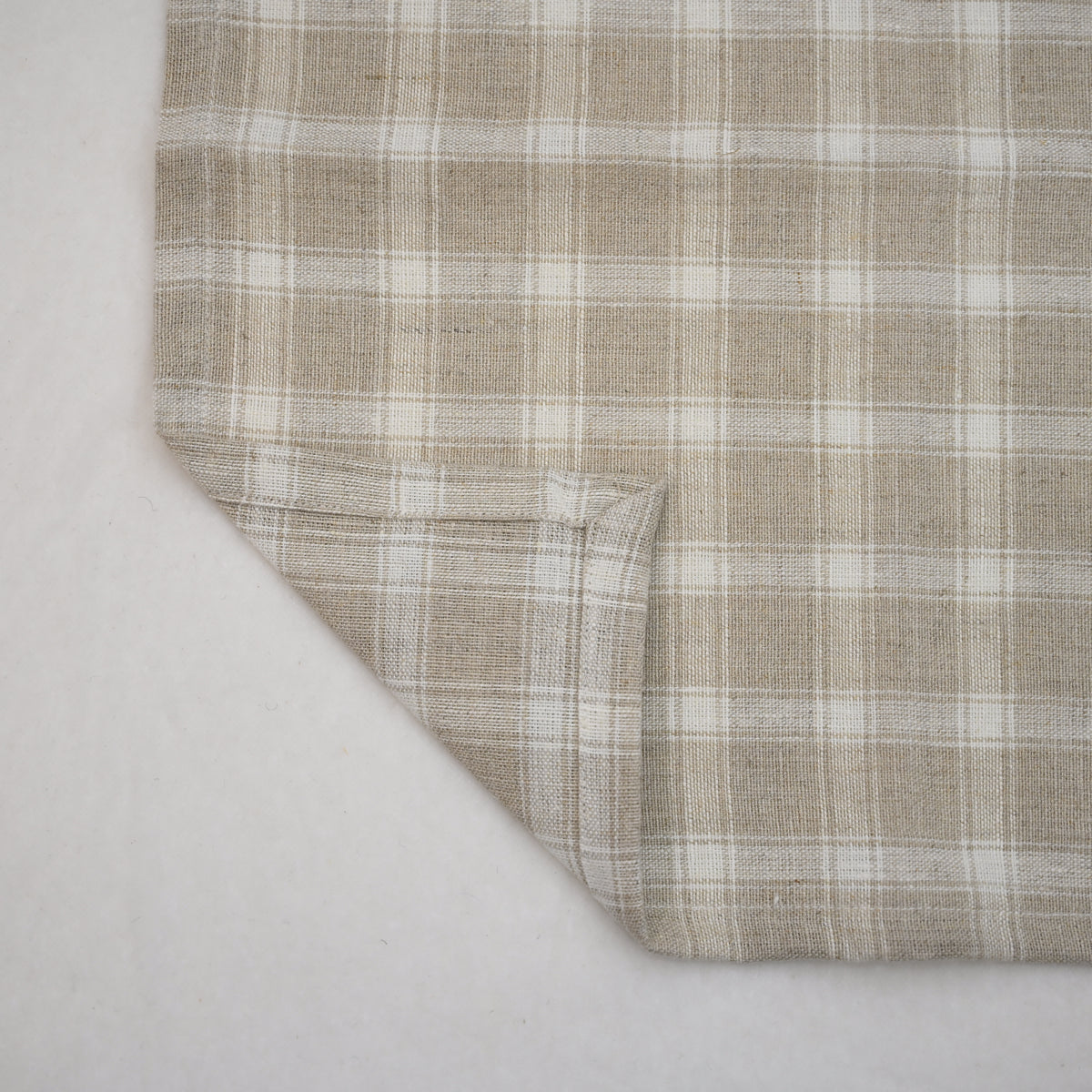 Elliott Checked Linen Dinner Napkin