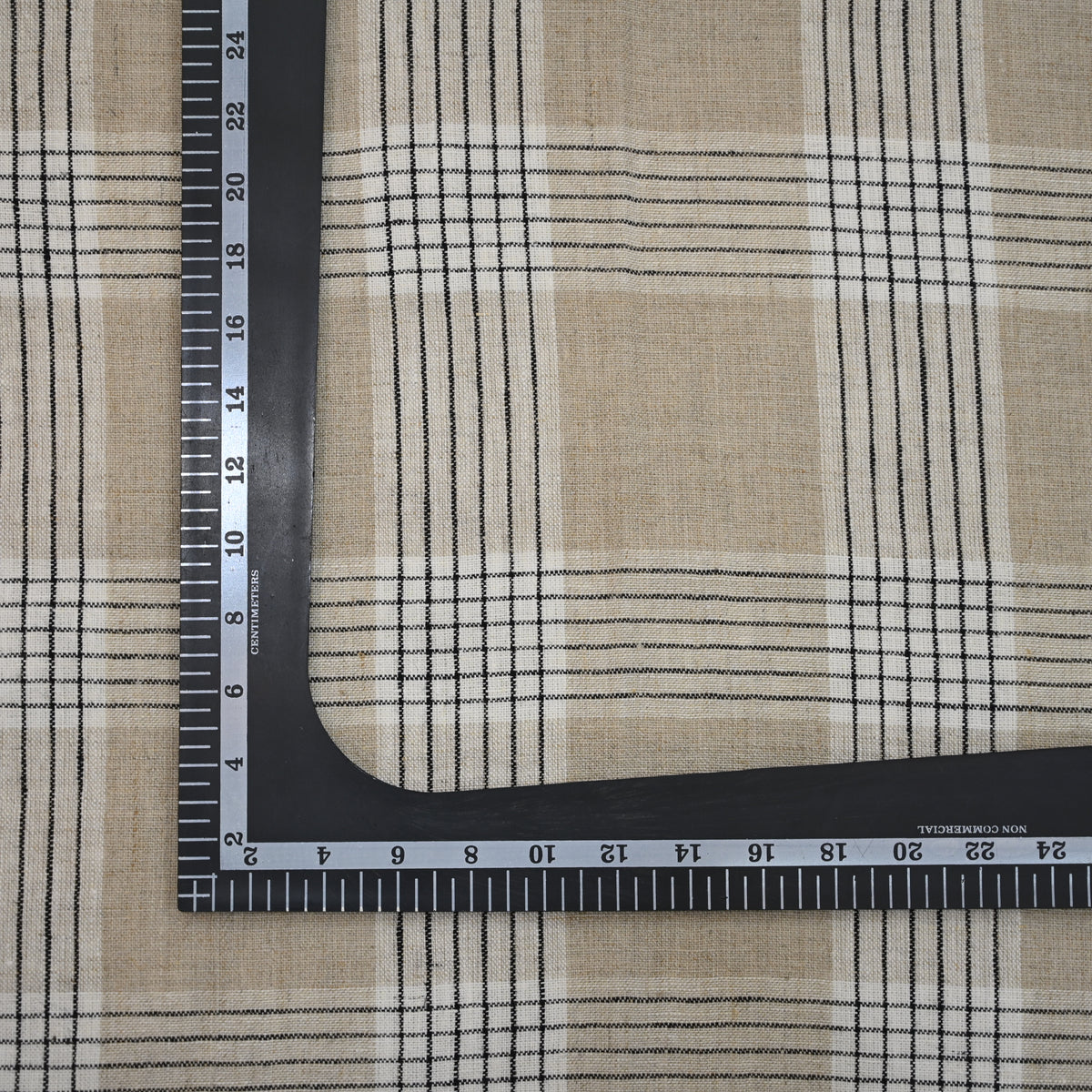 Emmett Checked Linen Dinner Napkin