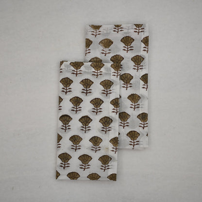 Avett Floral Cotton Dinner Napkin