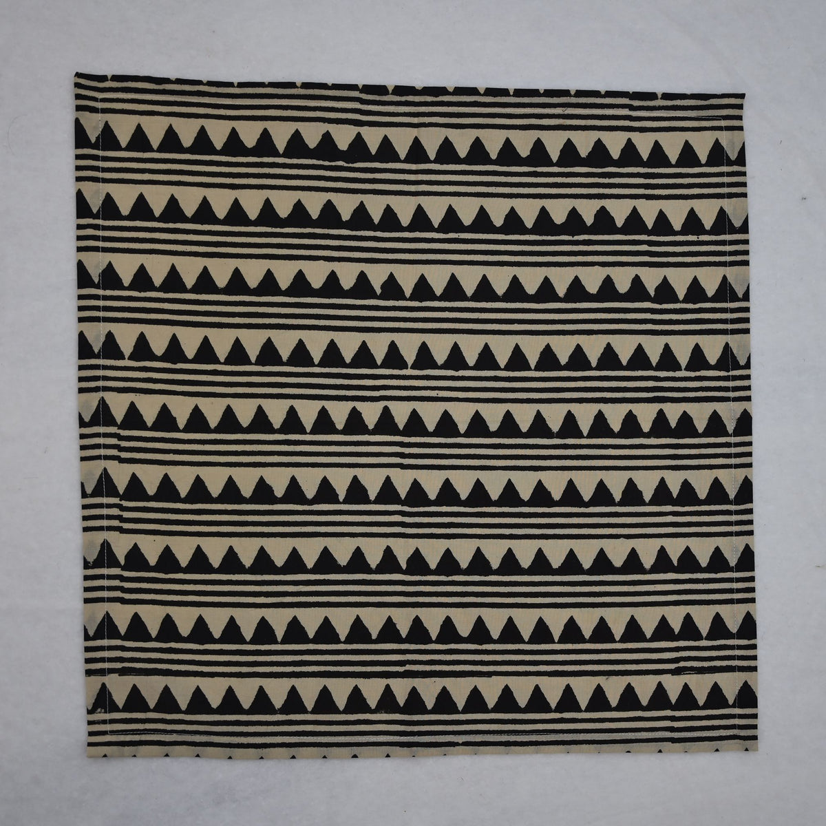 Bridger Geometric Cotton Dinner Napkin