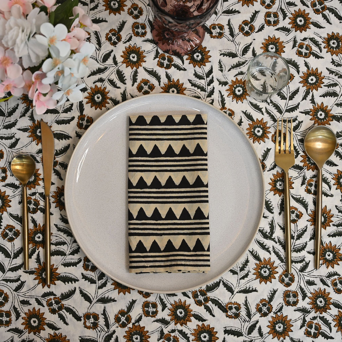 Bridger Geometric Cotton Dinner Napkin