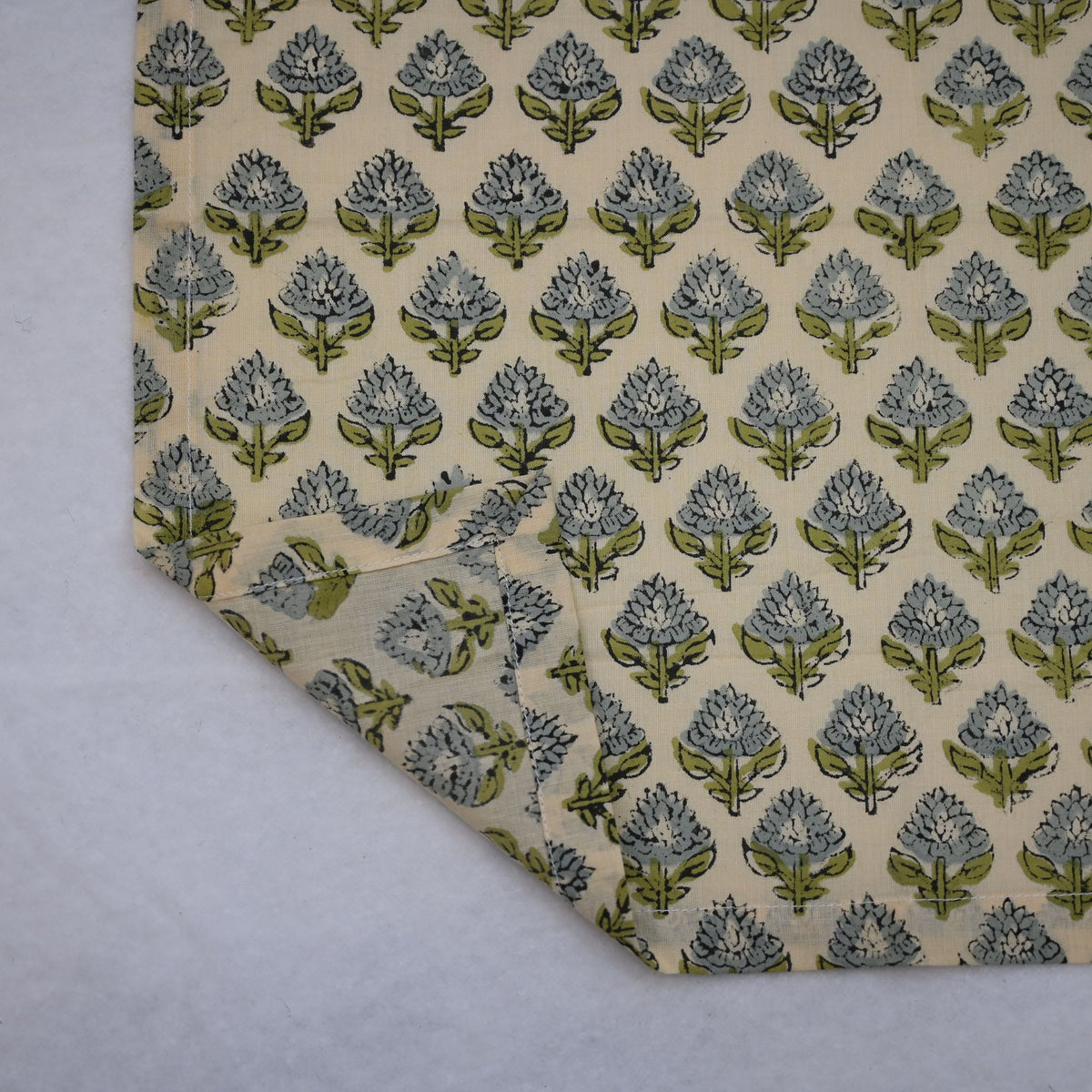Cedric Floral Cotton Dinner Napkin