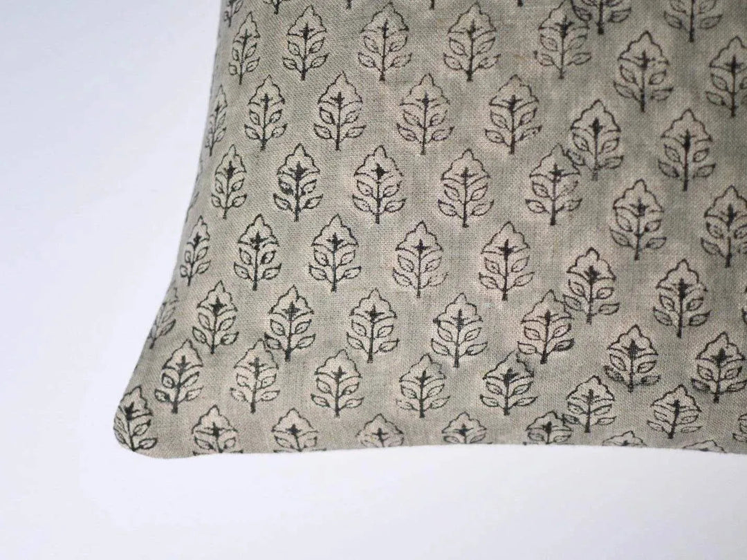 Paola Pillow Cover